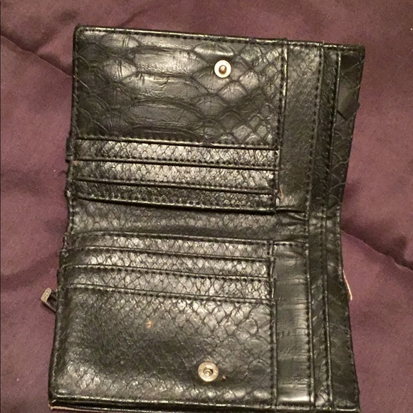 Guess Handbag and Wallet - Picture 3 of 5